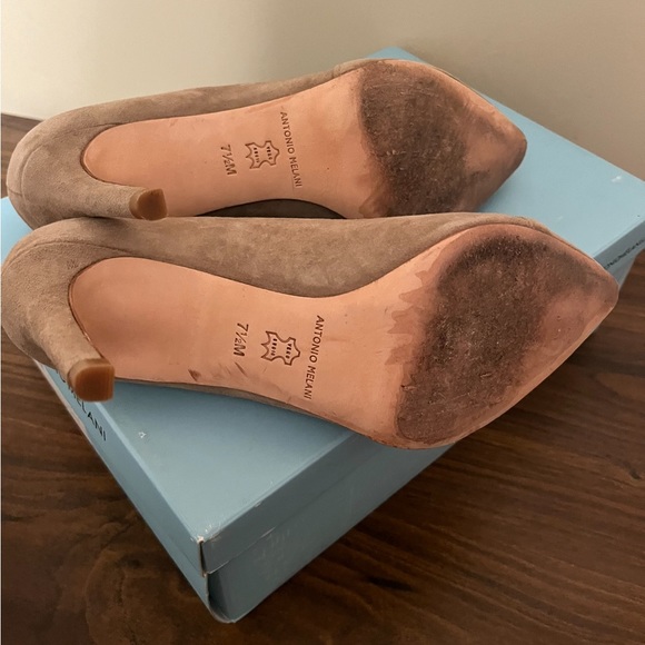 Antonio Melani Clarete suede pumps - Picture 5 of 5